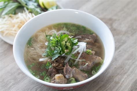 Twelve-Hour Oxtail Pho / Phở Đuôi Bò - feedthepudge