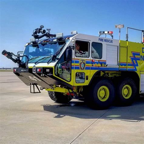 One Of Dfw International Airports World Class Public Safety Arff Aircraft Rescue Fire Fighting