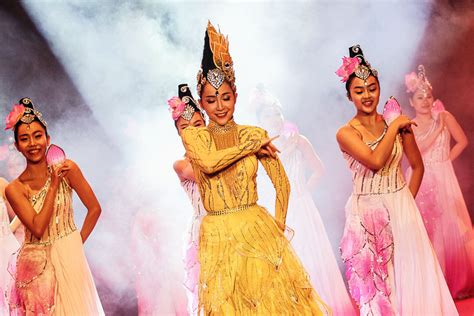 Hue Festival 2020: Tips & Highlights | Vietnam Tourism