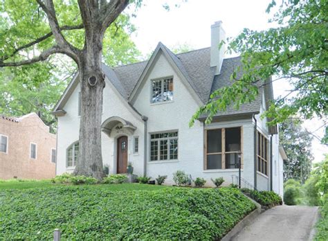 Pretty Old Houses: House Colors: Painted Brick with Dark Trim