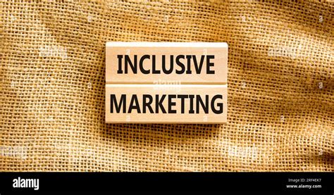 Símbolo De Marketing Inclusivo Palabras Conceptuales Comercialización Inclusiva En Bloques De