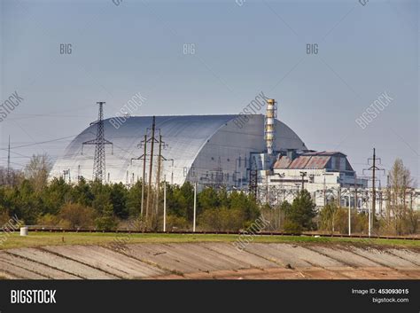 Reactor 4 Chernobyl Image & Photo (Free Trial) | Bigstock