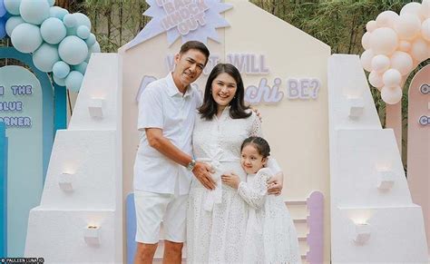 Pauleen Luna Ipinasilip Na Ang Video Ng Gender Reveal Sa Kanilang Baby