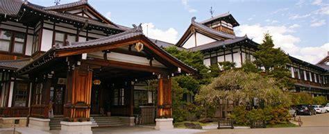 Nara Hotel - Into Japan