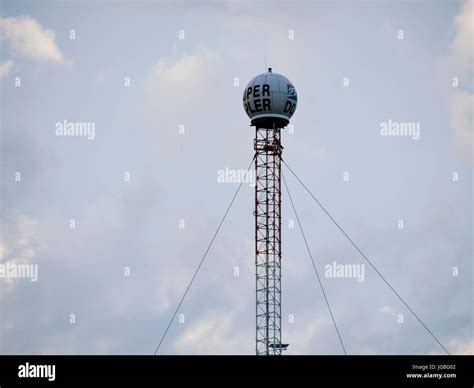 Doppler radar antenna hi-res stock photography and images - Alamy