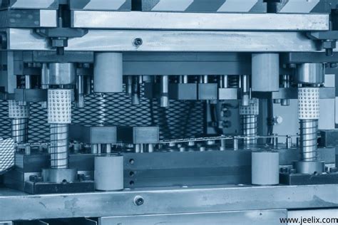 Progressive Tool & Die Manufacturing Guide