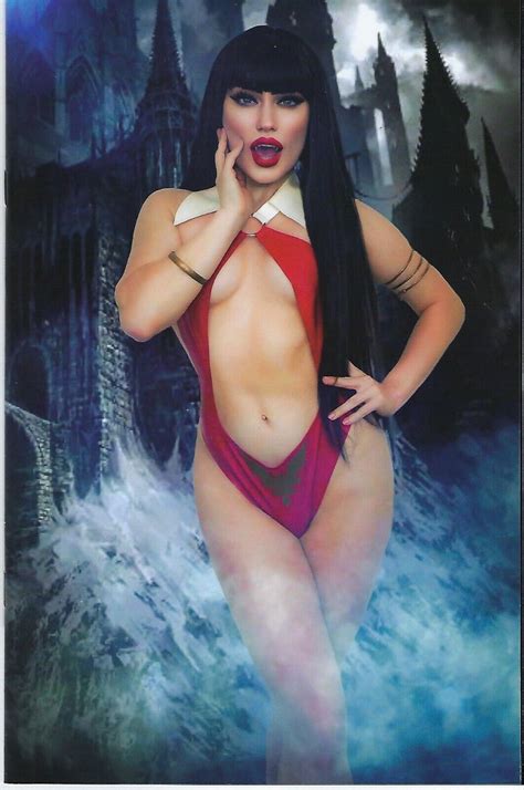 Vampirella Dracula Rage Rachel Hollon In Cosplay Virgin