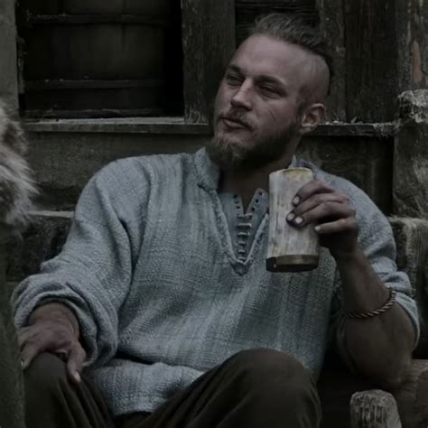 Ragnar Lothbrook Ragnar Lothbrok Vikings King Ragnar Lagertha House