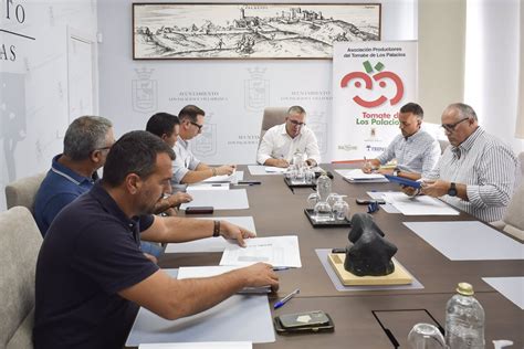 La Primera Campa A De Tomate Del A O En Los Palacios Sevilla Supera