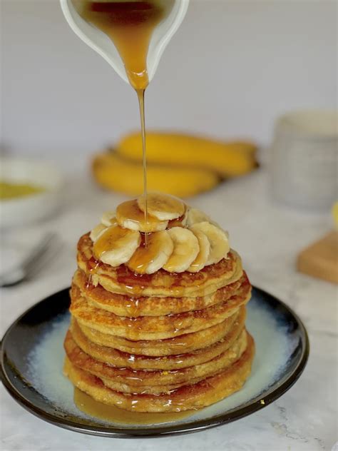 Almond Flour Banana Pancakes — Love Incredible Recipes