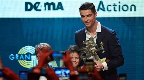 Cristiano Ronaldo Hints At His Secrets After Latest Award