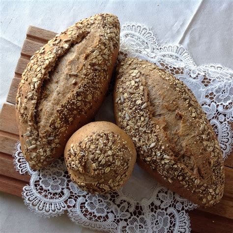 Celi Anizelli Pães Artesanais Curitiba Paraná Brasil Bread Food