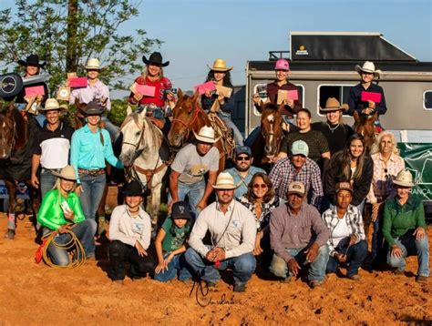 Santa Cruz da Conceição SP recebe a maior prova de Breakaway Roping