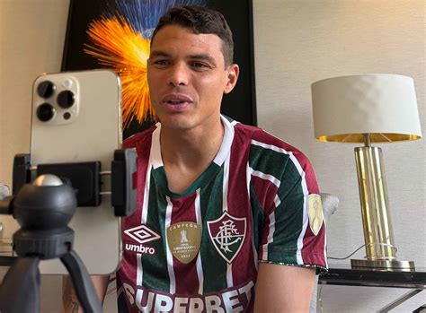 Thiago Silva Celebra Volta Ao Fluminense Volta Para Casa Jogada