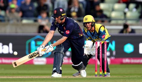 Dan Lawrence Reverse Sweeps On His Way To A Half Century ESPNcricinfo