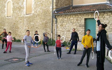 Loisirs Les Ateliers Se D Roulent Du Lundi Au Jeudi Et Sont