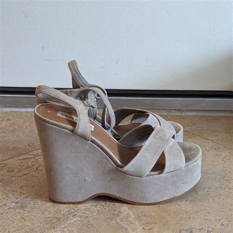 Steve Madden Shoes Steve Madden Tan Platform Wedges In Size Us