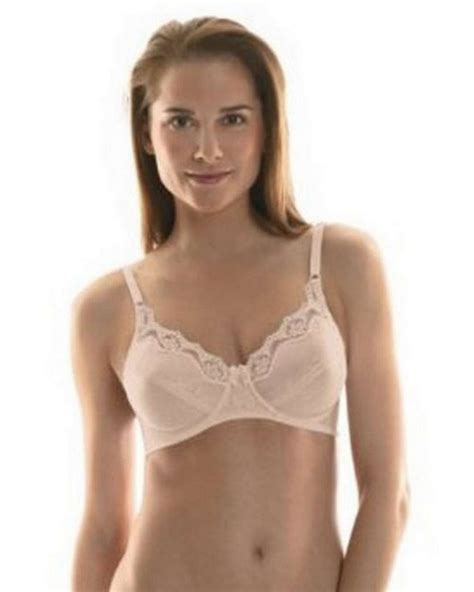 Hanes H446 Hanes H446 Women S Everyday Classic Underwire Bra Pack Of 2