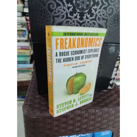 Jual Freakonomics A Rogue Economist Explores The Hidden Side Of