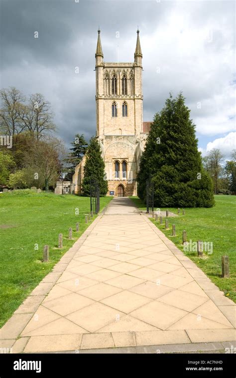 Pershore Abbey Pershore Worcestershire Spring Stock Photo Alamy