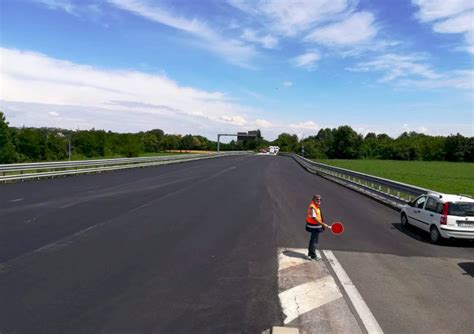 Lavori Di Asfaltatura Sulla Bovesana Senso Unico Alternato Dal 21