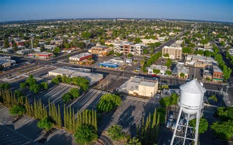 clovis community guide  fresno market