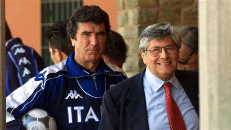 Calcio Italiano In Lutto Muore A Anni L Ex Presidente Federcalcio E