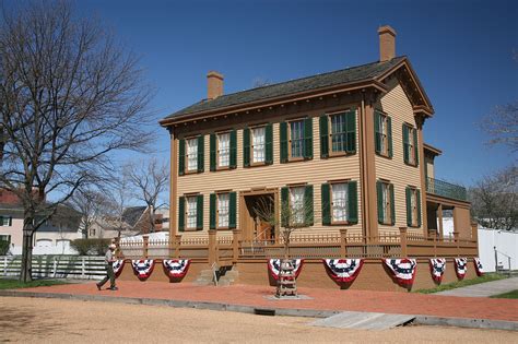 Filelincoln Home 1 Wikimedia Commons