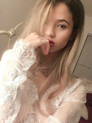 Trickywi Trickykenicki Trickywii Nude Leaks OnlyFans TheFappening