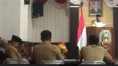 Kasihan Sekdakab Situbondo Tertidur Saat Bupati Karna Bacakan Sambutan