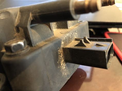 Катушка зажигания NGK — ГАЗ Сайбер, 2,4 л, 2010 года | наблюдение | DRIVE2