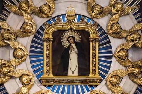 Qué santo se celebra hoy Consulta el santoral completo del mes de