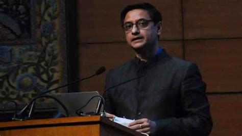 sanjeev sanyal reveals usaids role  running indias national family
