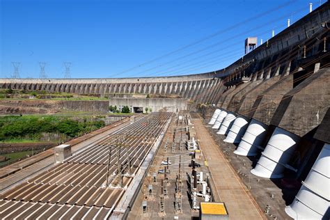 Itaipú suministro 1 265 GWh de electricidad en enero Economia