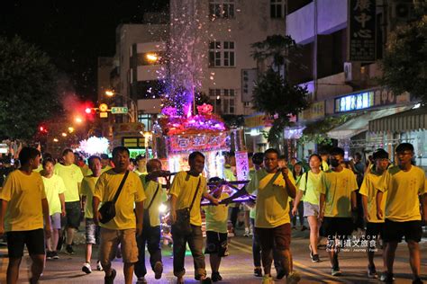 澎湖｜武轎踩街歡樂慶花火，超炫電子武轎聲光效果十足鬧市區