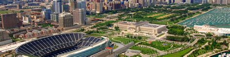 Top Hotels Closest to Soldier Field from CNY631 | Hotels.com