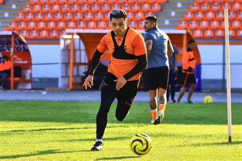 Correcaminos Por El Triunfo Ante Leones Negros Cf Correcaminos