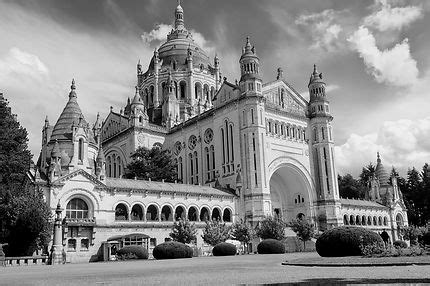 Basilique Sainte Th R Se Eglise Noir Et Blanc Lisieux Pays D