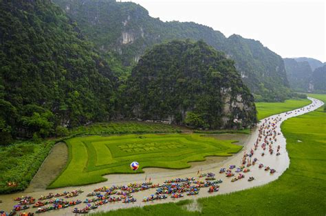 Best Things To Do In Ninh Binh Guide To Vietnam S Scenic Wonderland