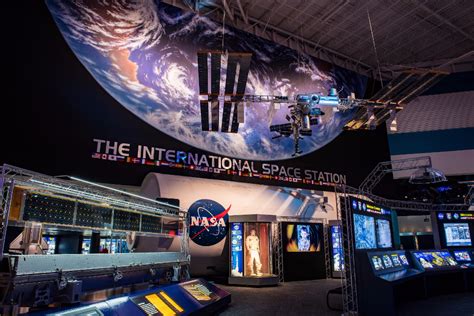 Plan a Field Trip - Space Center Houston