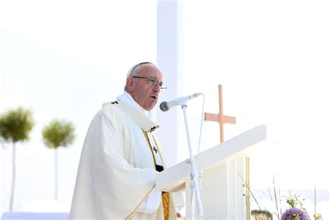 Crea Papa Comisi N Para Estudiar El Diaconado Femenino El Siglo De