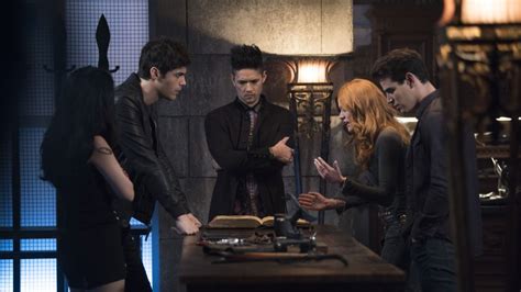 Shadowhunters Legacy Freeform Announces Premiere Date For The Final