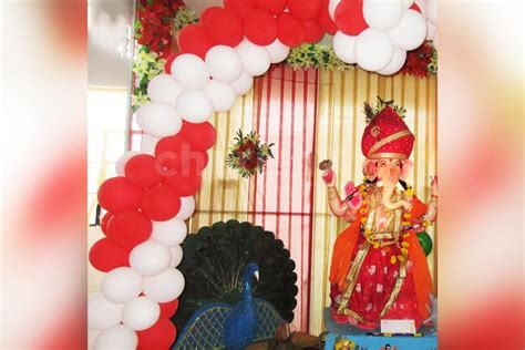 Red And White Balloon Decoration For Ganesh Chaturthi Available In Delhi Ncr Mumbai And Pune