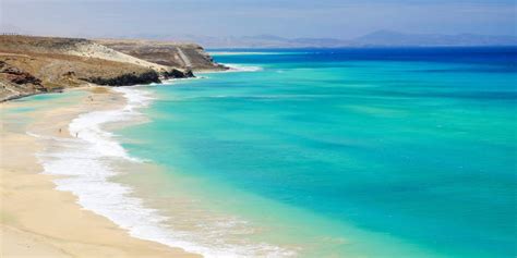 Discover the best hidden beaches in Fuerteventura | Ferryhopper