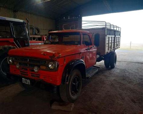 Camión Dodge 800 Año 1979 2000000 Agroads