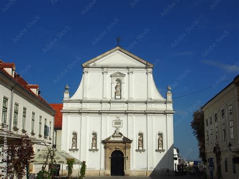 Altstadt Zagreb Kroatien St Katharina Kirche Stock Foto Adobe Stock