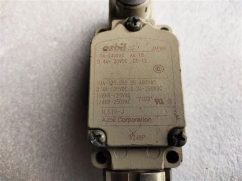 Azbil Ls J Compact Limit Switch Made In Japan At Best Price In Bhavnagar