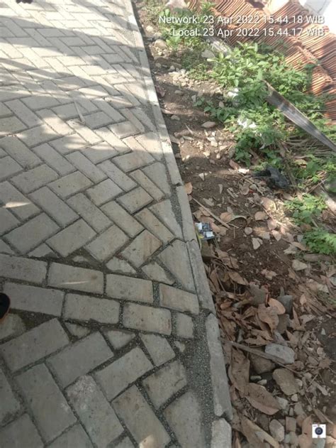 Proyek Pemasangan Paving Blok Di RT 02 RW 03 Kelurahan Sukabakti