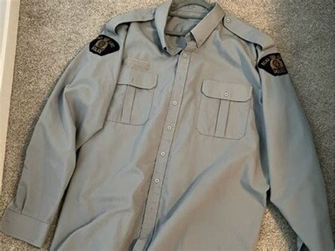 RCMP uniforms stolen during northwest Calgary home break-and-enter | Calgary Herald