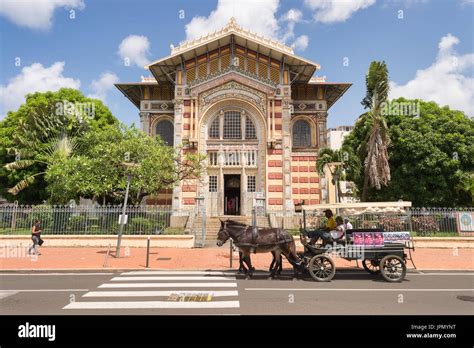 Indian Library Hi Res Stock Photography And Images Alamy